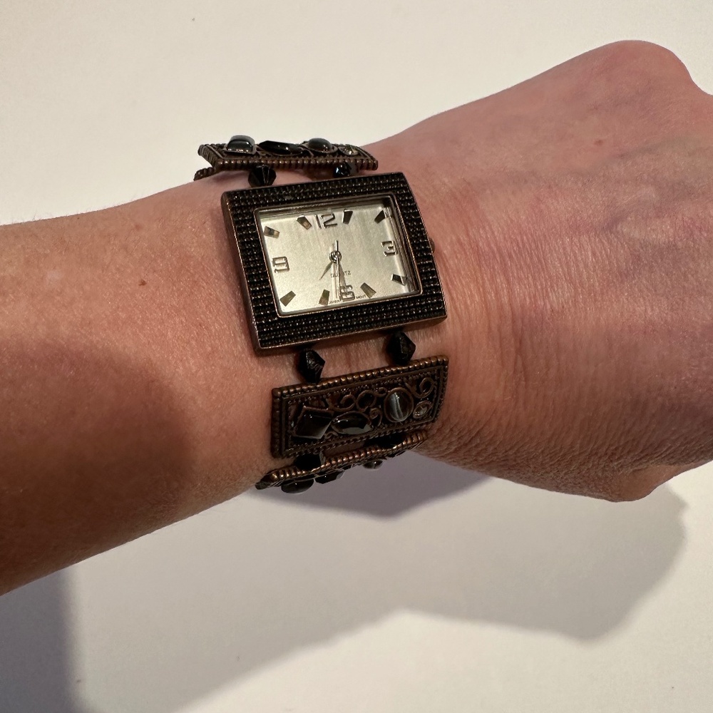 Vintage Quartz Rectangular Watch. Copper Tone Wit… - image 1